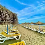 Benal Sea View 贝纳尔马德纳